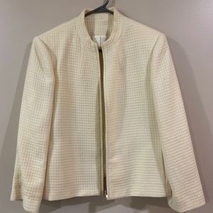 Women woollen jacket